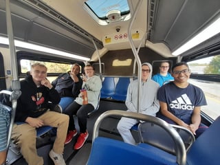 group, staff - metro